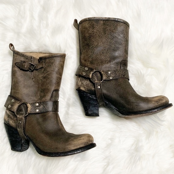Matisse Shoes - Matisse Helms Distressed Leather Boots Fits 8.5
